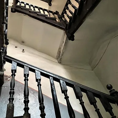 тобілевича 3 Апартаменти *