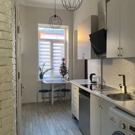 Lejlighed тобілевича 3