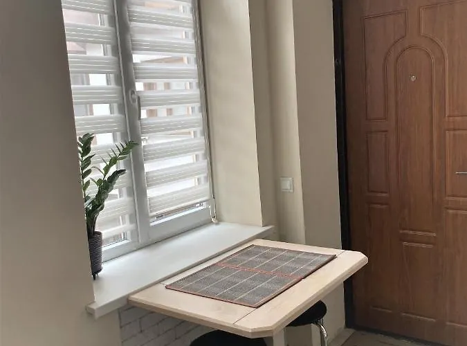 Apartamento тобілевича 3