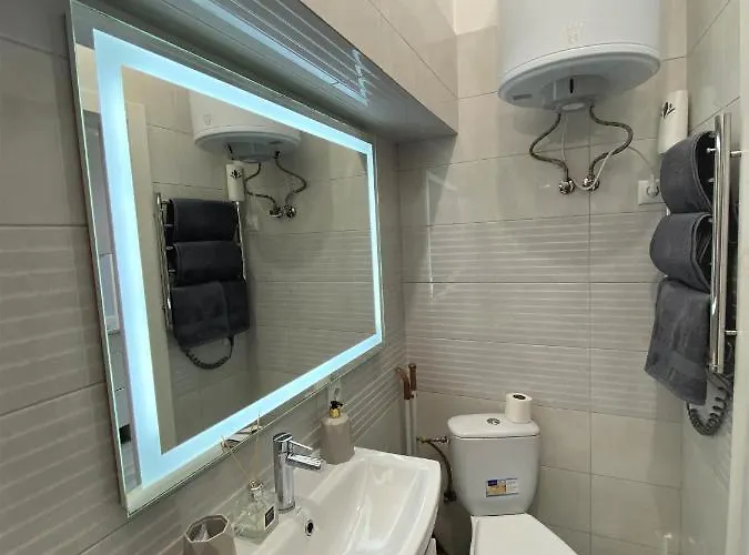 тобілевича 3 *