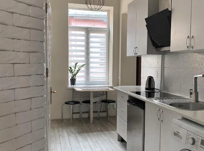 тобілевича 3